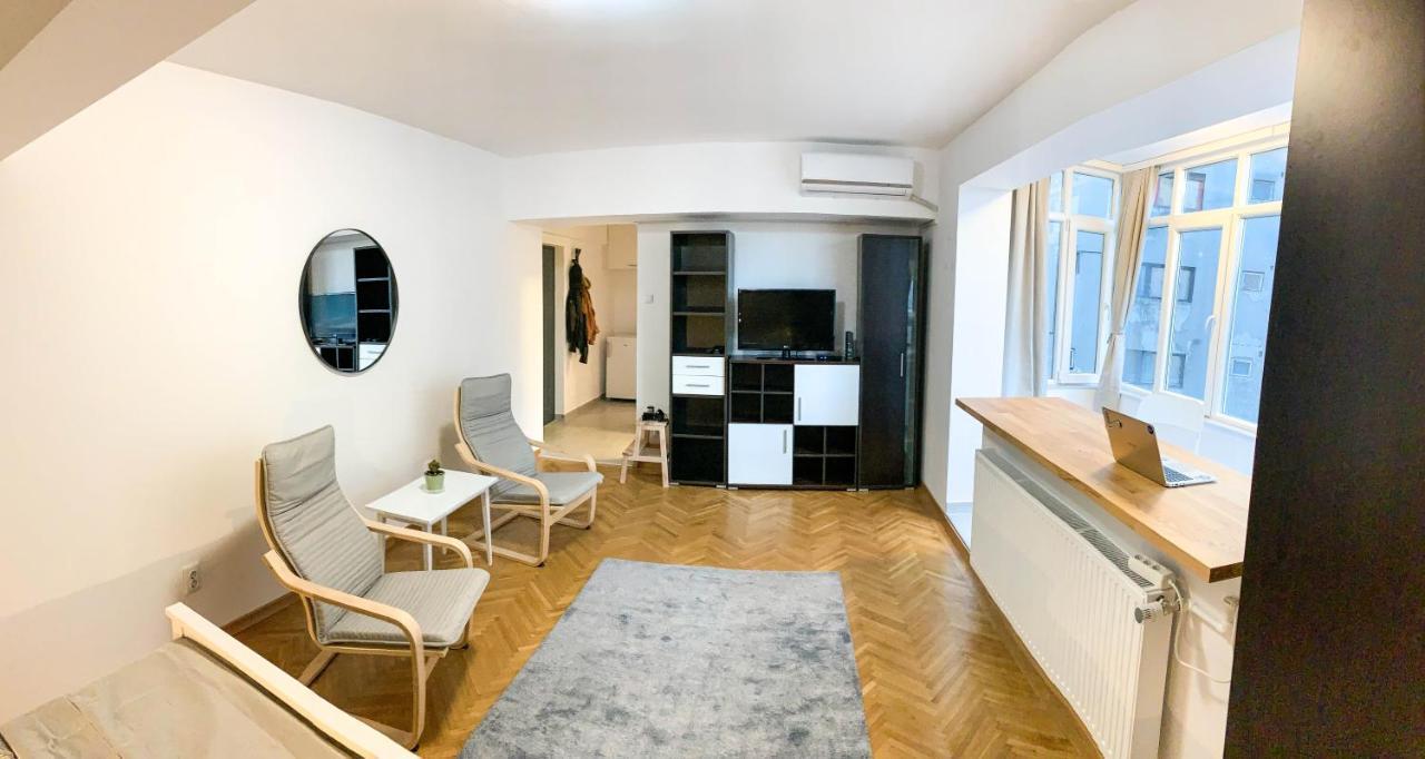 Luterana Studio Apartment Bucarest Esterno foto